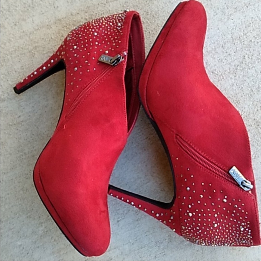 π5 for $10π Jones New York Red Suede Studded Ankle Booties - Picture 7 of 12